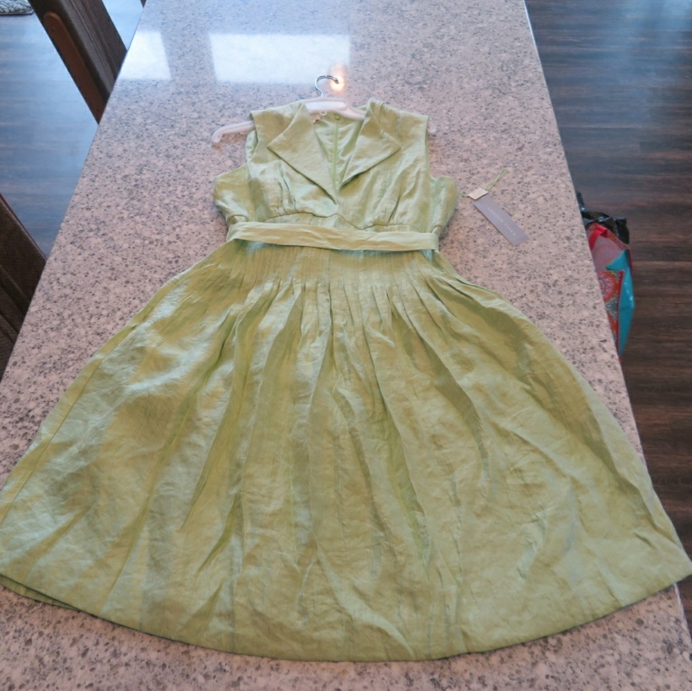 Women's dress NWT size 14